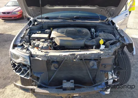 2021 Jeep Grand Cherokee Laredo E 4X2 z USA, uszkodzony, nr VIN 1C4RJEAG5MC798058